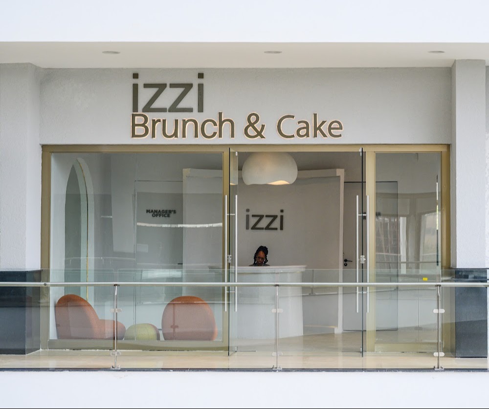 Izzi Brunch & Cake